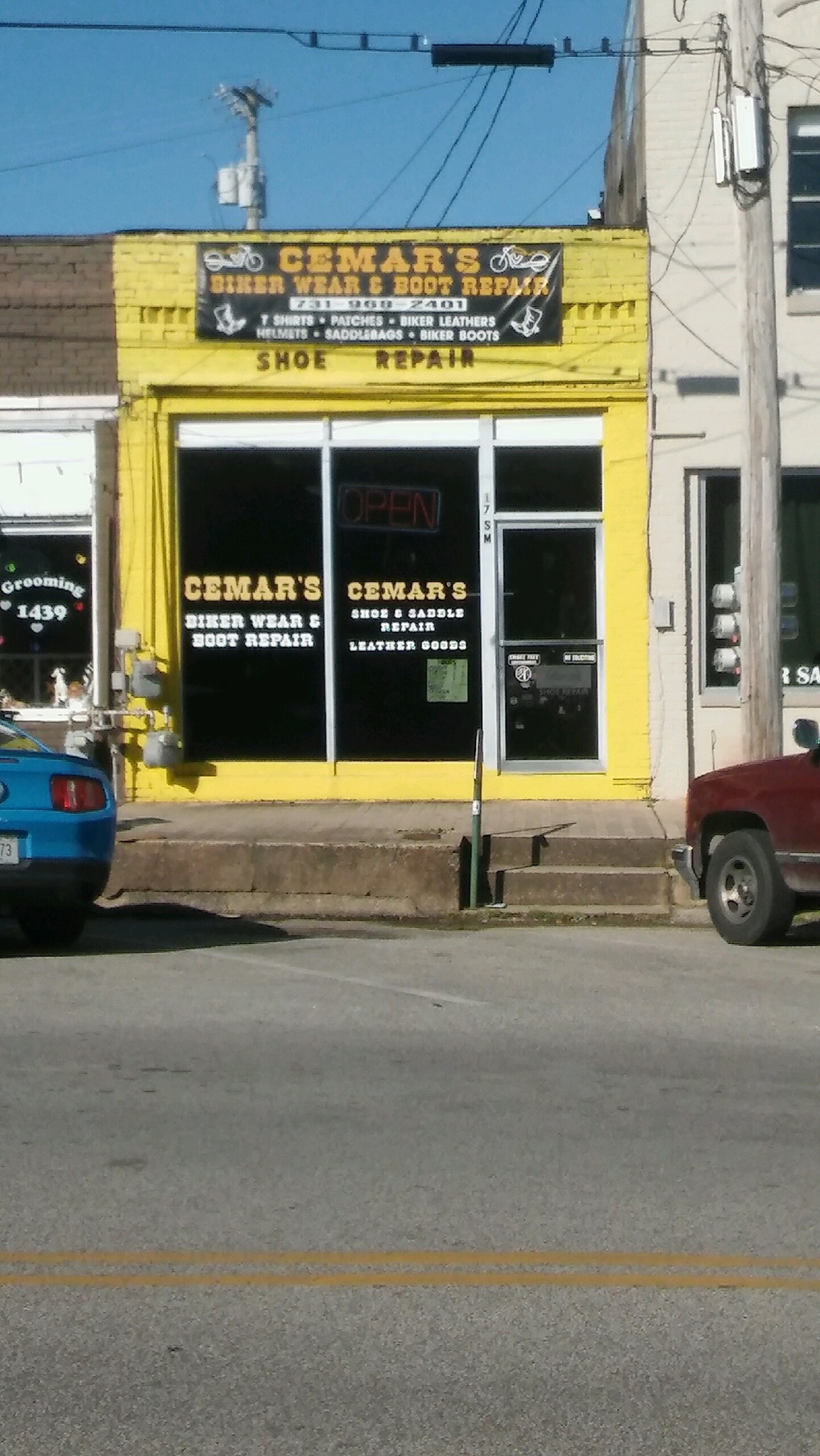 Cemars Biker gear storfront picture Lexington Tennessee